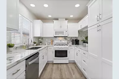 437 Silver Crest Circle, Rio Linda, CA 95673 - Photo 13