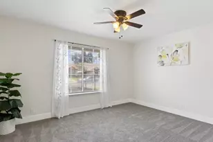 437 Silver Crest Cir, Rio Linda, CA 95673 - Photo 23