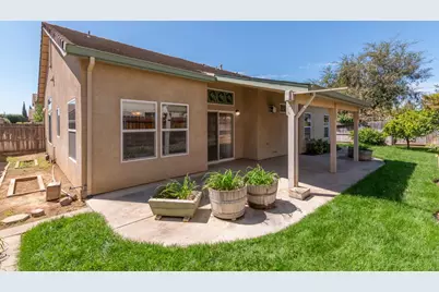 1812 Flora Vista Drive, Hughson, CA 95326 - Photo 41