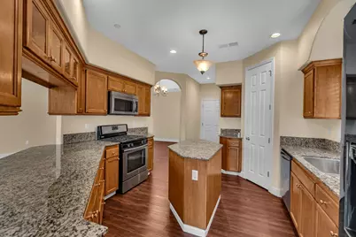 1525 Greenwich Drive, Los Banos, CA 93635 - Photo 13