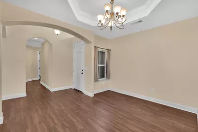 1525 Greenwich Drive, Los Banos, CA 93635 - Photo 9