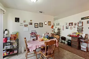 359 Barrington Way, Lodi, CA 95240 - Photo 21