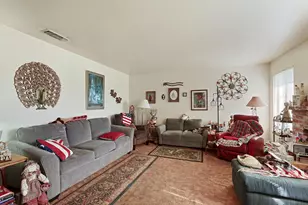 359 Barrington Way, Lodi, CA 95240 - Photo 5