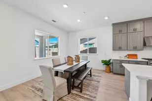 10220 Elara Wy, Elk Grove, CA 95757 - Photo 13