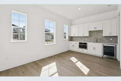 10298 Ayla Way, Elk Grove, CA 95757 - Photo 9