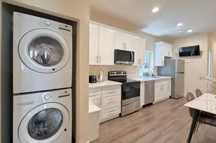 327 J St, Davis, CA 95616 - Photo 33