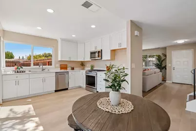 8414 Pyracantha Court, Orangevale, CA 95662 - Photo 9