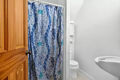 2218 Newport Court, Discovery Bay, CA 94505 - Photo 17