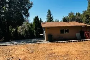 22860 Rocky Ln, Pioneer, CA 95666 - Photo 15