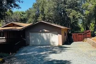 22860 Rocky Ln, Pioneer, CA 95666 - Photo 3