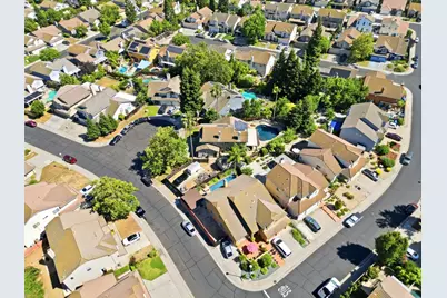 8950 Alps, Elk Grove, CA 95624 - Photo 77