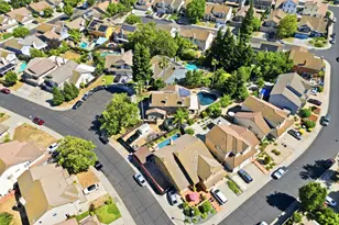 8950 Alps, Elk Grove, CA 95624 - Photo 77