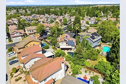 8950 Alps, Elk Grove, CA 95624 - Photo 71