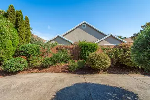 2089 Thornecroft Ln, Roseville, CA 95747 - Photo 47