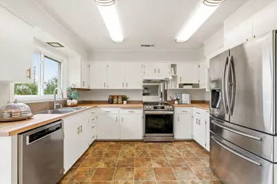 13748 Marin Place, Grass Valley, CA 95949 - Photo 7