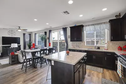 3040 Ivy Creek Lane, Roseville, CA 95747 - Photo 17