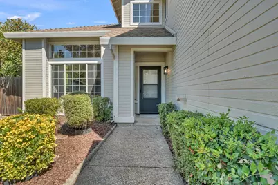 2220 Thurton Drive, Roseville, CA 95747 - Photo 3