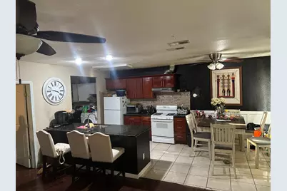 4949 Del Norte Boulevard, Sacramento, CA 95820 - Photo 17