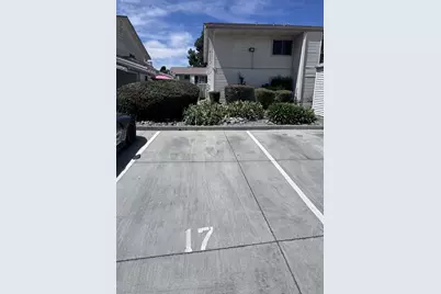 700 McCoy Court #17, Lodi, CA 95240 - Photo 17