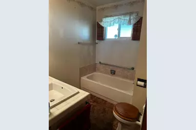 1608 Thorsen Avenue, Modesto, CA 95355 - Photo 9