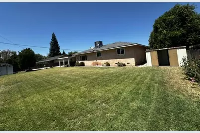 1608 Thorsen Avenue, Modesto, CA 95355 - Photo 31