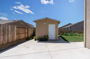 1856 Morro Ct, Los Banos, CA 93635 - Photo 21