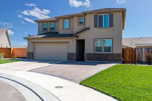 1856 Morro Ct, Los Banos, CA 93635 - Photo 3