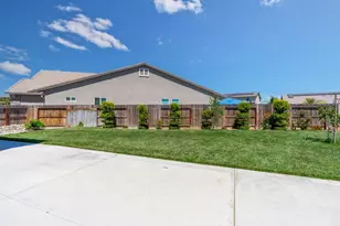 1856 Morro Ct, Los Banos, CA 93635 - Photo 37