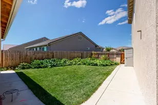 1856 Morro Ct, Los Banos, CA 93635 - Photo 33
