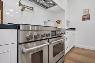 864 48th St, Sacramento, CA 95819 - Photo 17