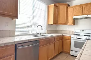 1952 Lonnie Beck Way, Stockton, CA 95209 - Photo 3