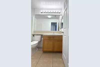 1952 Lonnie Beck Way, Stockton, CA 95209 - Photo 11