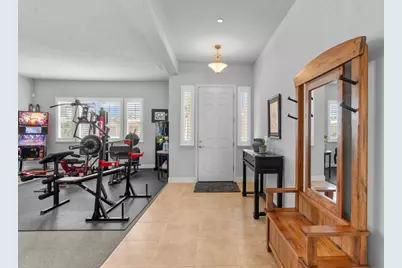 784 Aparicio Way, Galt, CA 95632 - Photo 13
