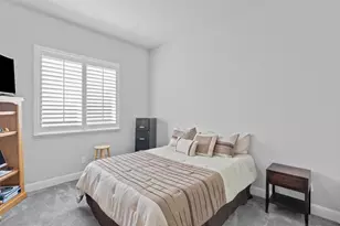 784 Aparicio Way, Galt, CA 95632 - Photo 35