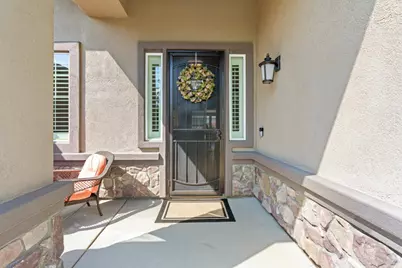 784 Aparicio Way, Galt, CA 95632 - Photo 11