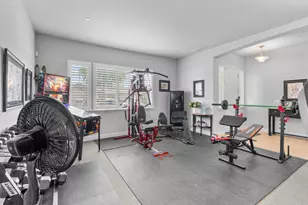 784 Aparicio Way, Galt, CA 95632 - Photo 19