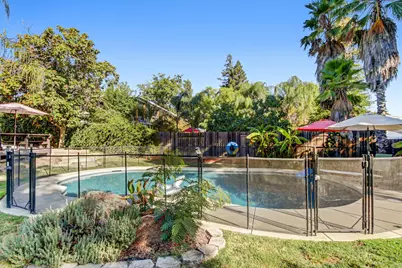 7216 Brookridge Court, Citrus Heights, CA 95610 - Photo 35
