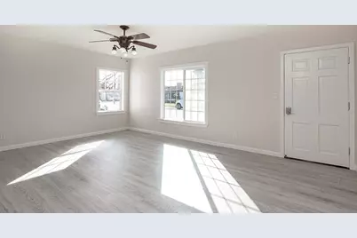 921 W 4th Street, Ripon, CA 95366 - Photo 7