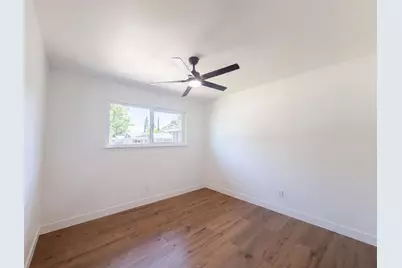 8129 Rannock Drive, Stockton, CA 95210 - Photo 15