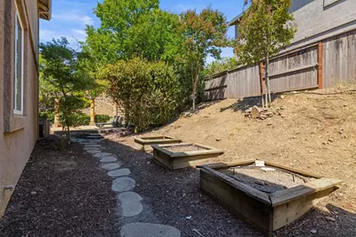 8033 Marigola Drive, El Dorado Hills, CA 95762 - Photo 73