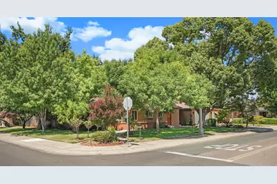 1101 W Oak Street, Lodi, CA 95240 - Photo 5