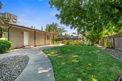 158 E Coolidge Avenue, Modesto, CA 95350 - Photo 11