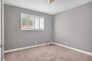 8146 Caribbean Way, Sacramento, CA 95826 - Photo 27