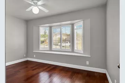 8146 Caribbean Way, Sacramento, CA 95826 - Photo 25