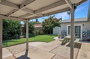 8146 Caribbean Way, Sacramento, CA 95826 - Photo 29