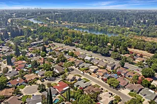 8146 Caribbean Way, Sacramento, CA 95826 - Photo 43