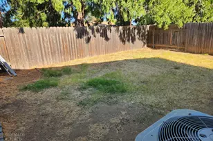 2401 Berrywood Dr, Rancho Cordova, CA 95670 - Photo 9