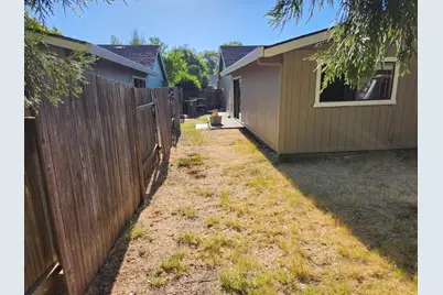 2401 Berrywood Drive, Rancho Cordova, CA 95670 - Photo 35