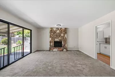 6820 Arabella Way, Sacramento, CA 95831 - Photo 17