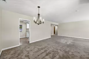 6820 Arabella Way, Sacramento, CA 95831 - Photo 19